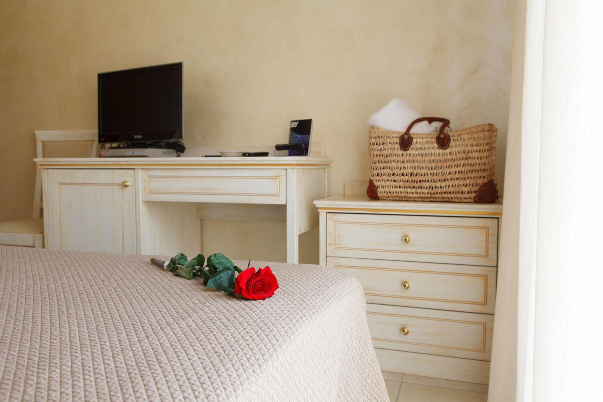 Allegroitalia Rosa Hotel 3*