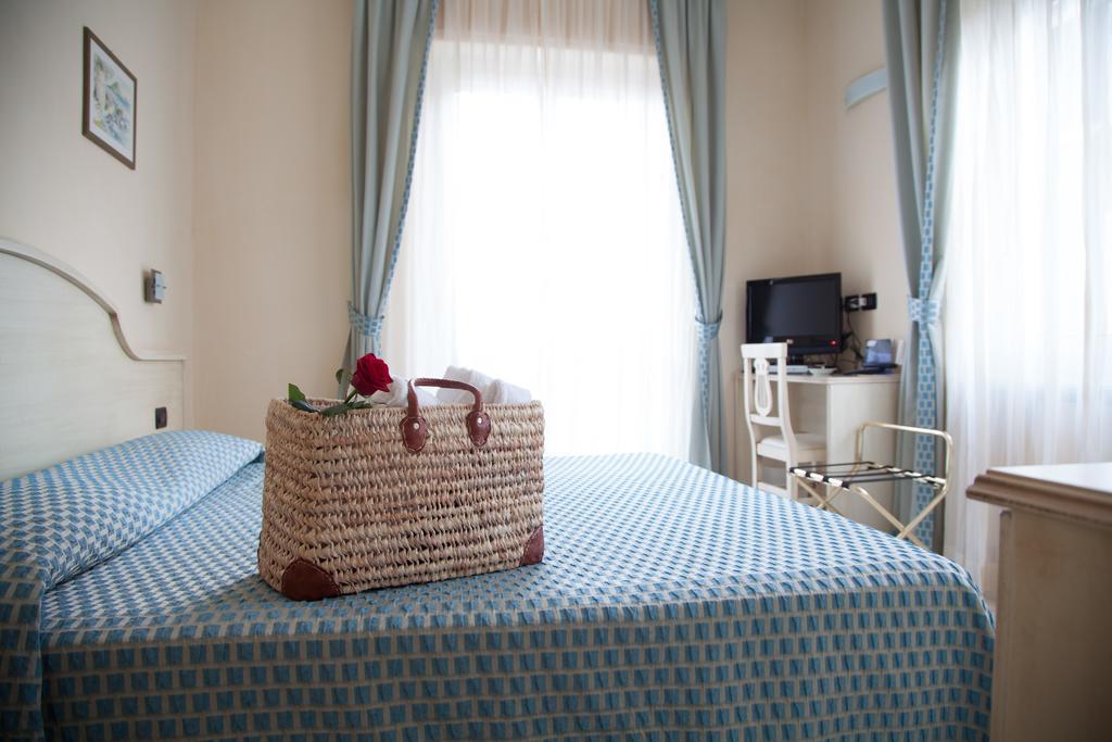 Allegroitalia Rosa Hotel 3*